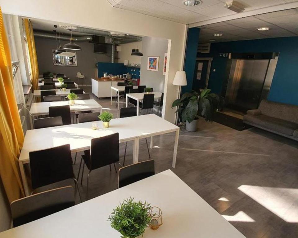 Metro Apart Hotel Stoccolma Esterno foto